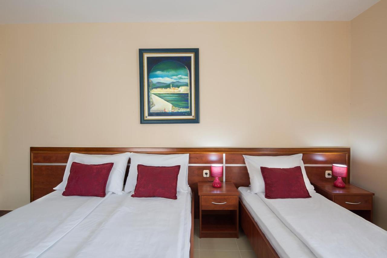 Apartmani Salus Budva Ngoại thất bức ảnh