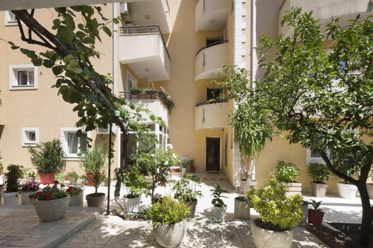 Apartmani Salus Budva Ngoại thất bức ảnh