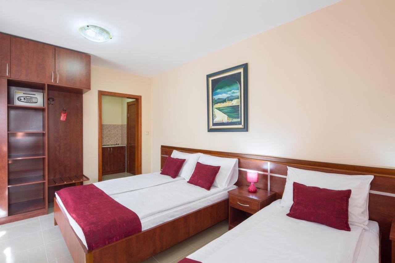 Apartmani Salus Budva Ngoại thất bức ảnh