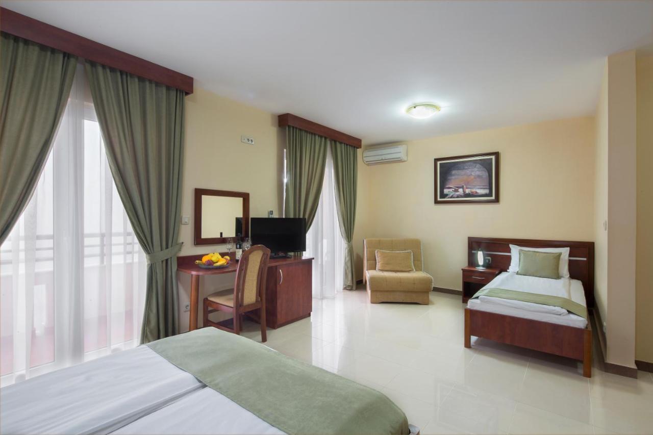 Apartmani Salus Budva Ngoại thất bức ảnh