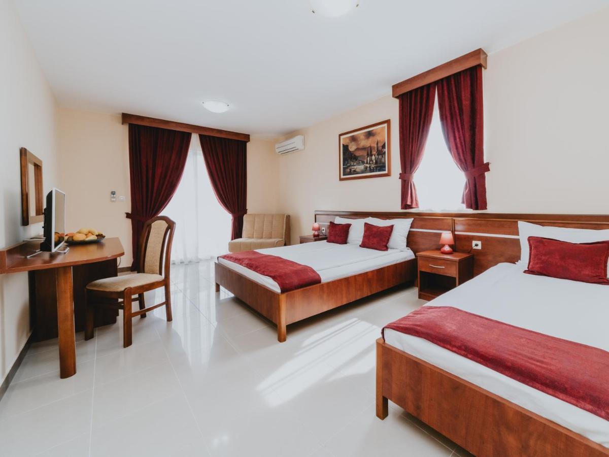 Apartmani Salus Budva Ngoại thất bức ảnh